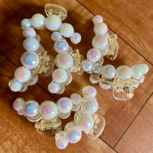 Attractive Pearl Clip
