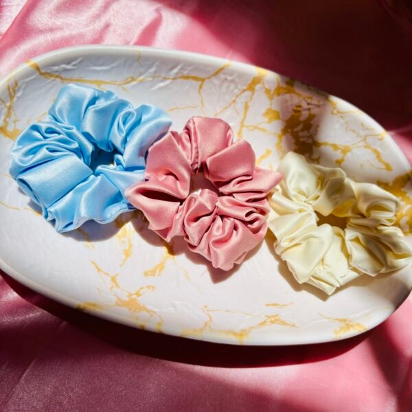Premium Satin - Image 2