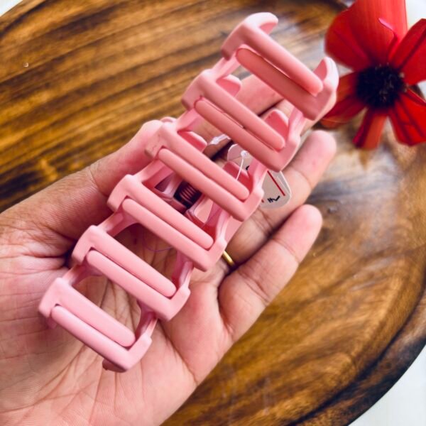 Trending Matte Claw - Image 4